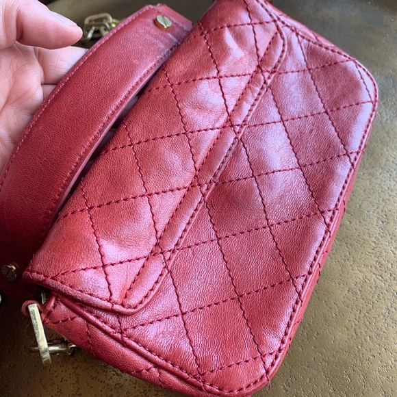❗️ SOLD ❗️TORY BURCH Red Quilted Mini Crossbody - Picture 6 of 7
